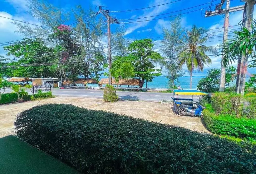 ホテル White Sand Halal House Krabi