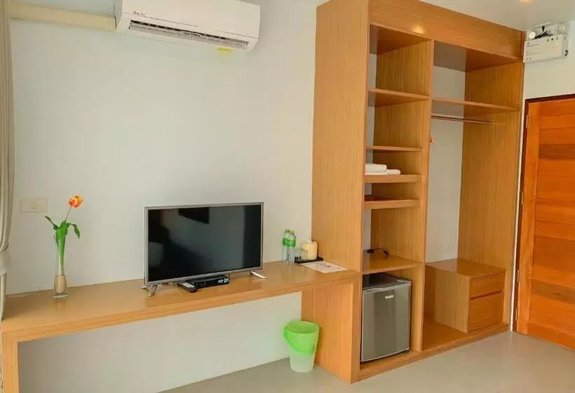 ホテル White Sand Halal House Krabi