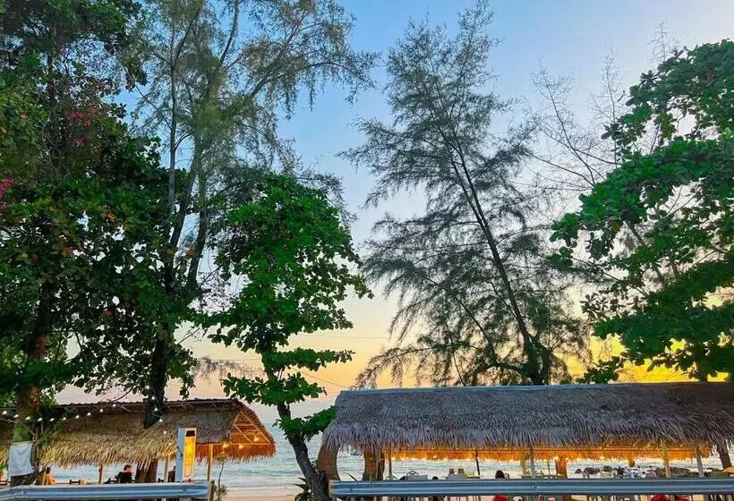 ホテル White Sand Halal House Krabi
