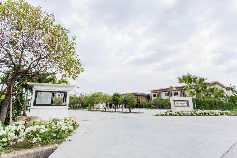 Morino Hotel Si Racha