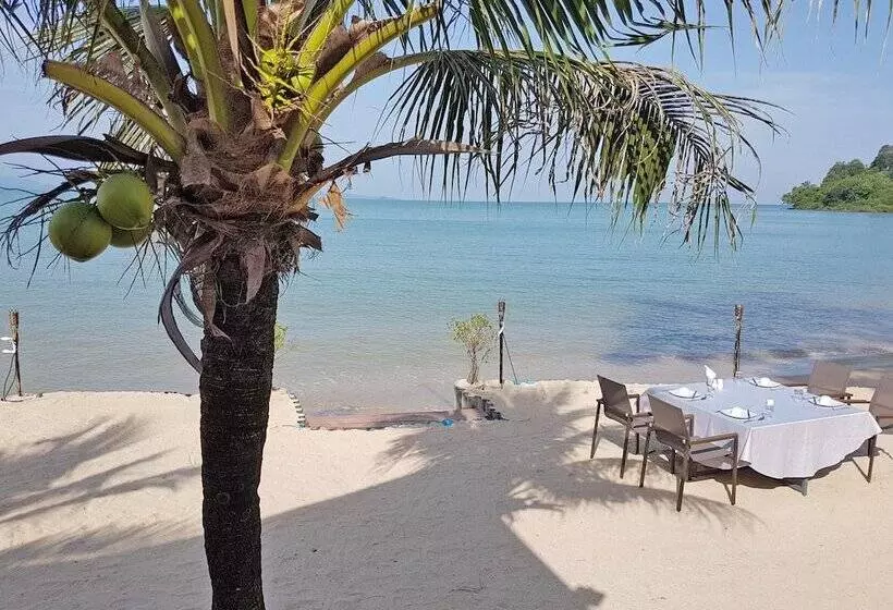 The Nchantra Pool Suite Phuket