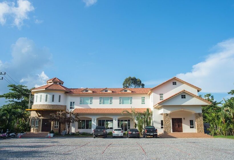 Villa Blanca Hotel & Restaurant