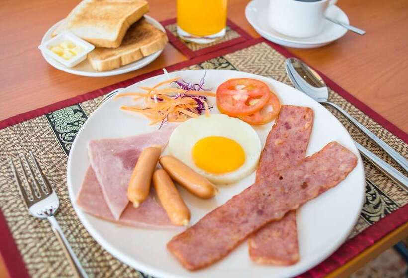 Villa Blanca Hotel & Restaurant