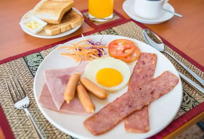Villa Blanca Hotel & Restaurant