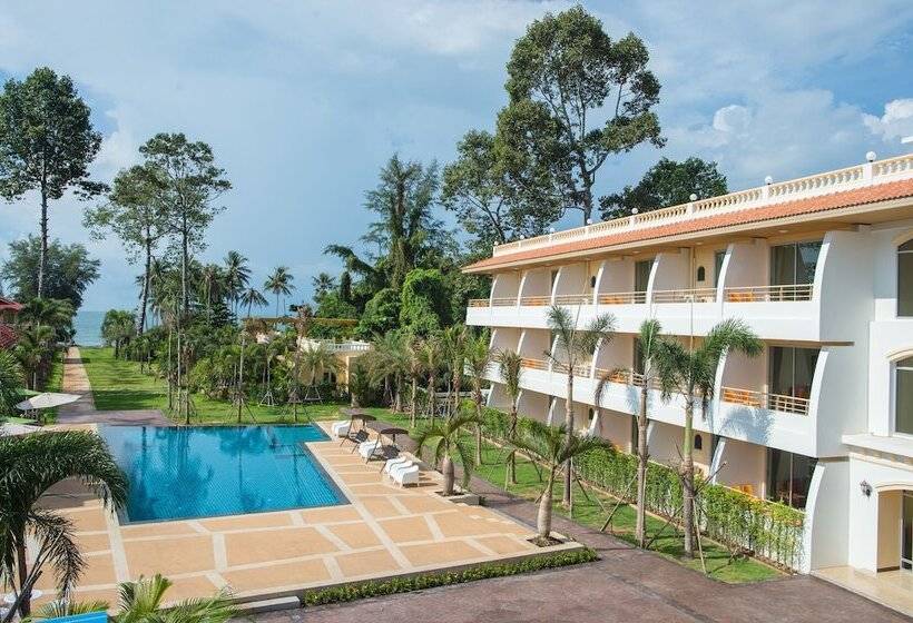 Villa Blanca Hotel & Restaurant