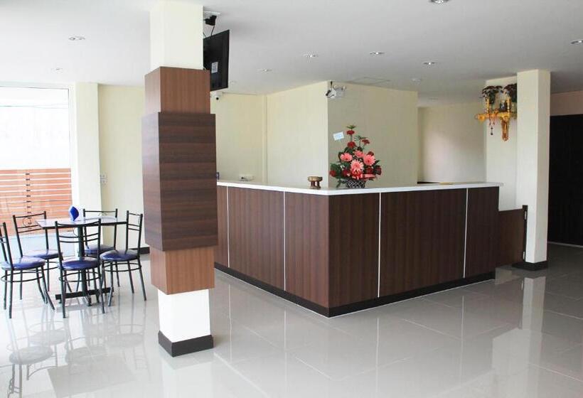 هتل Baan Siri Chiangrai