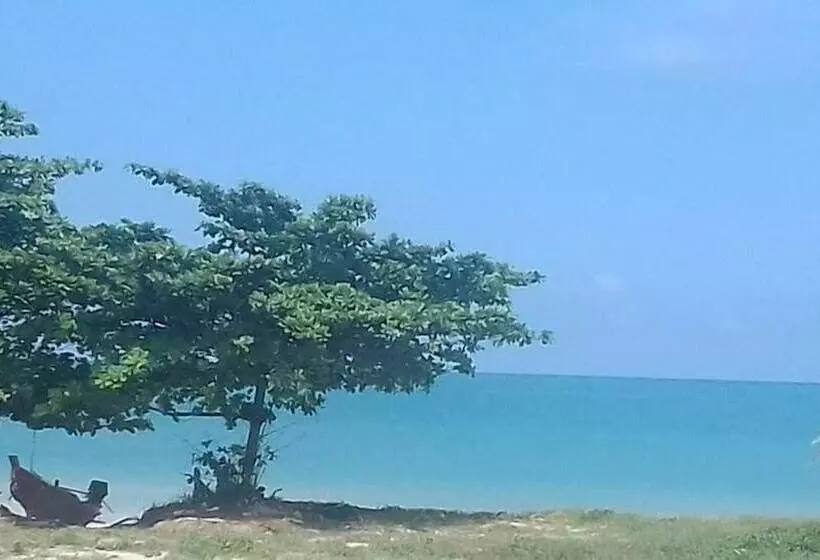 ホテル Bamboo Resort