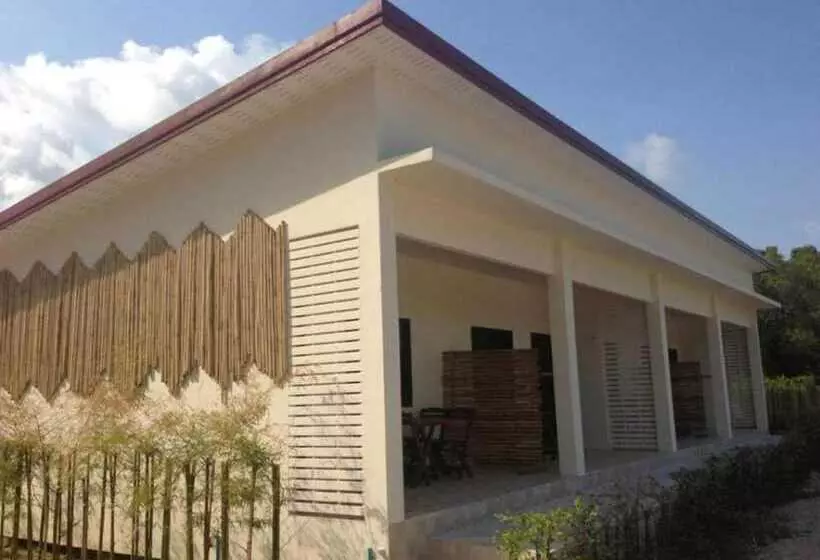 ホテル Bamboo Resort