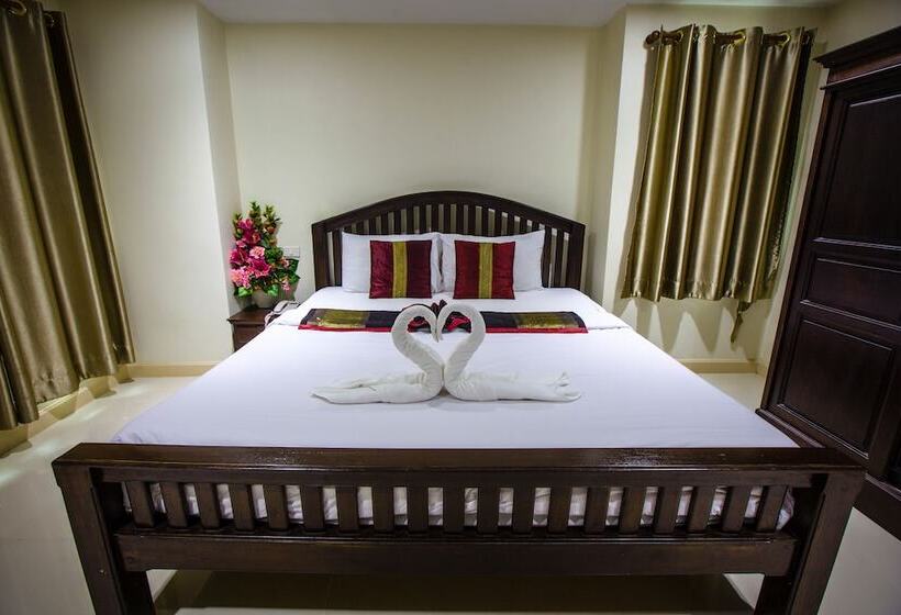 호텔 Maharaj Grand