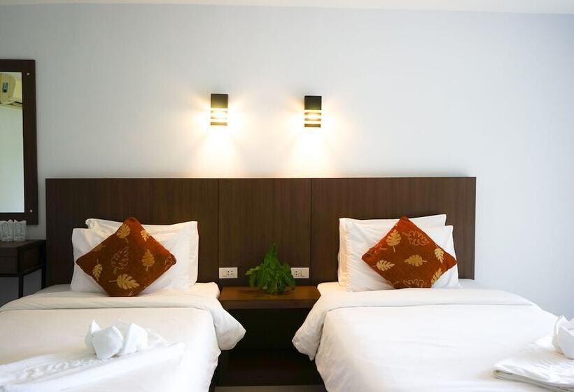 Nakhaburi Hotel & Resort