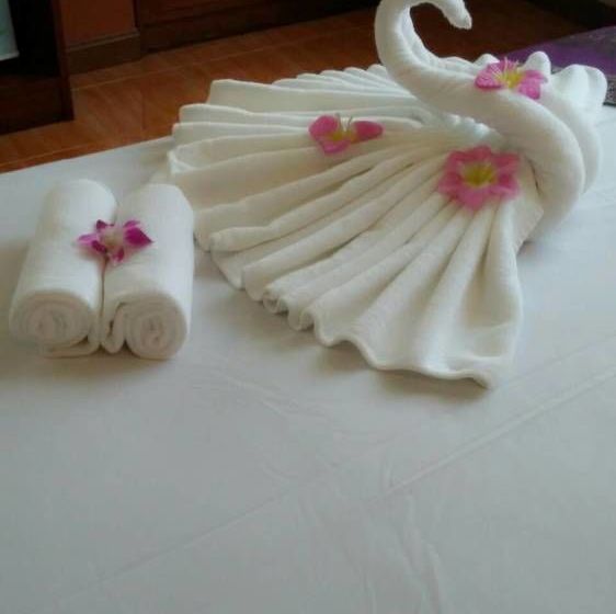 Hotel Patong Sub Inn