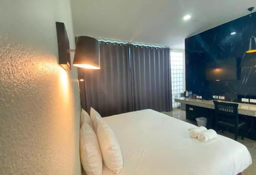 هتل Sabai Palace