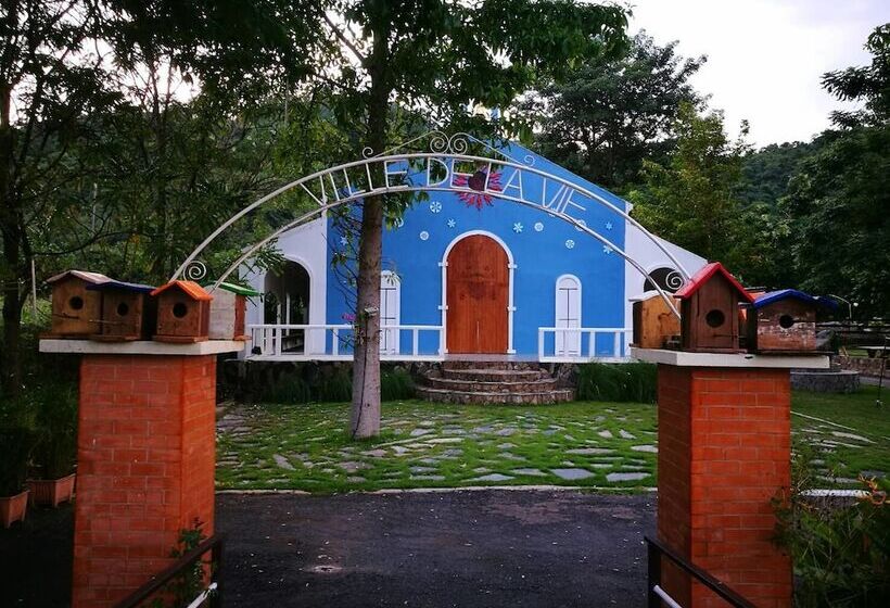 فندق Ville De La Vie