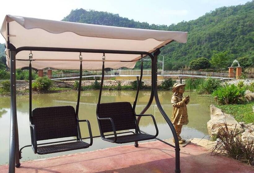 فندق Ville De La Vie