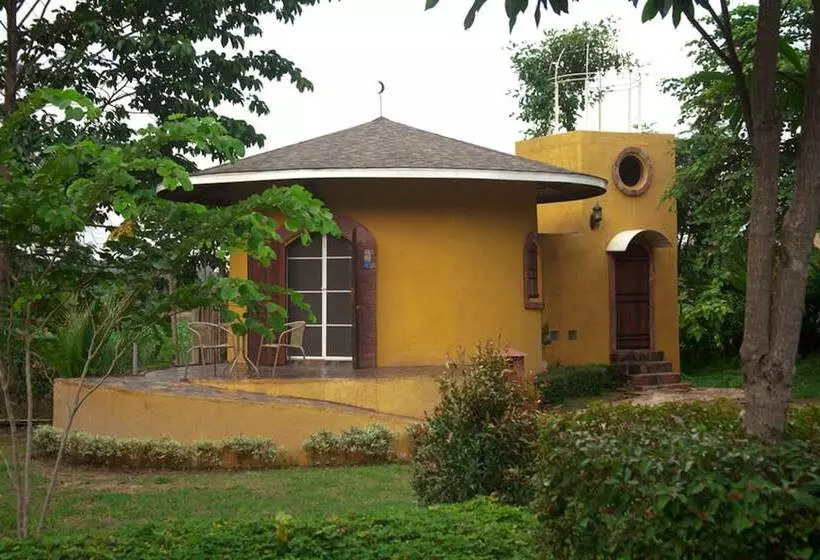هتل Ville De La Vie