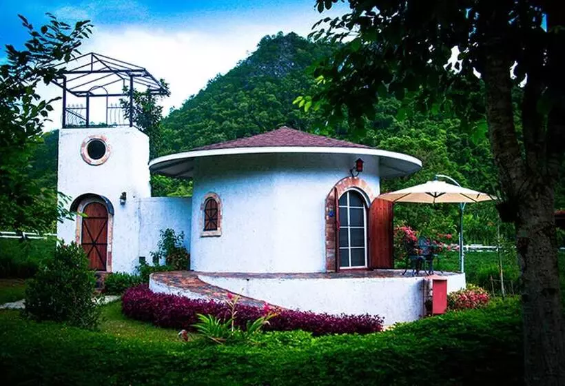 هتل Ville De La Vie