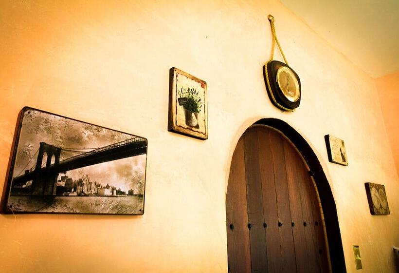 فندق Ville De La Vie