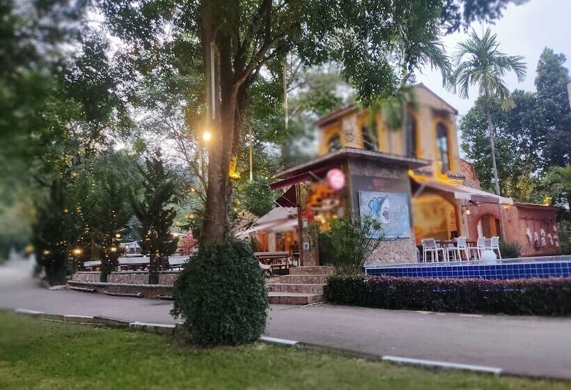 فندق Ville De La Vie