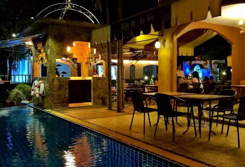 فندق Ville De La Vie
