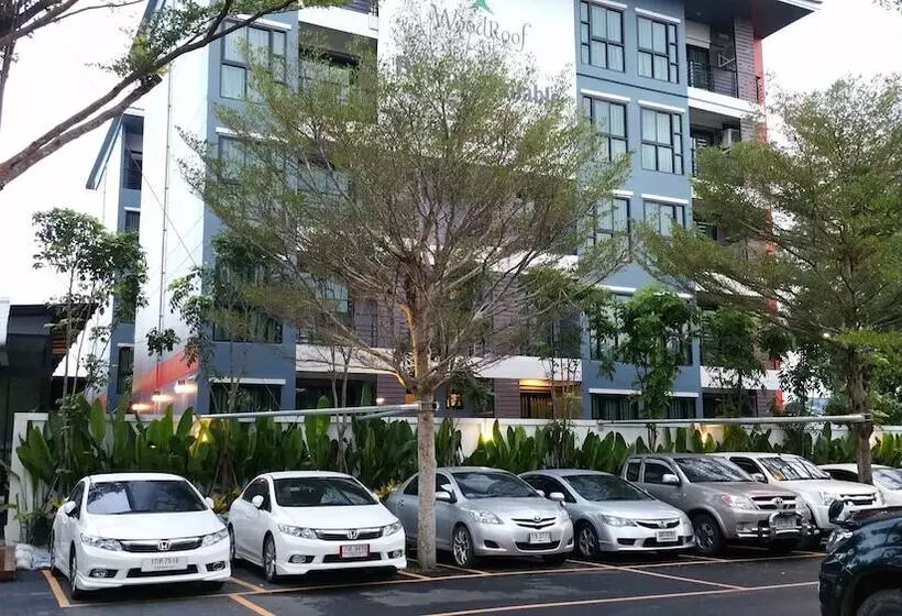 ホテル Woodroof Residence Rangsit