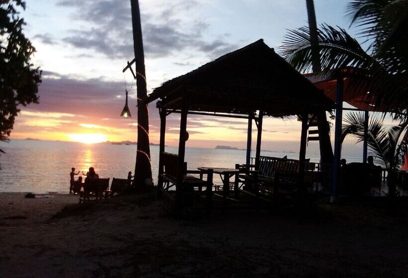I Talay Beach Bar & Cottage Taling Ngam