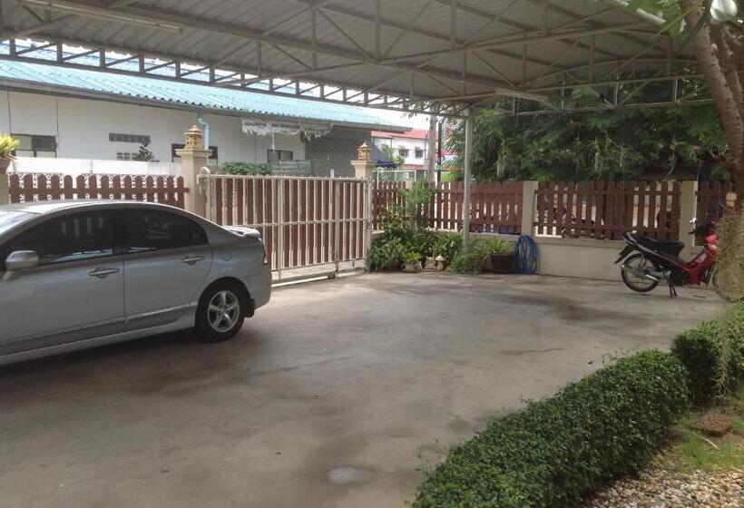 פנסיון 2n Guesthouse