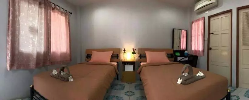 پانسیون 2n Guesthouse