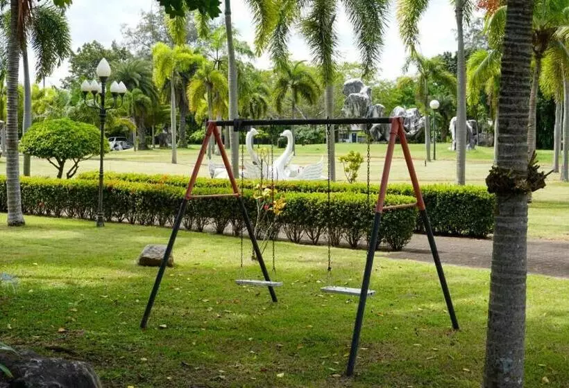 Rock Garden Beach Resort