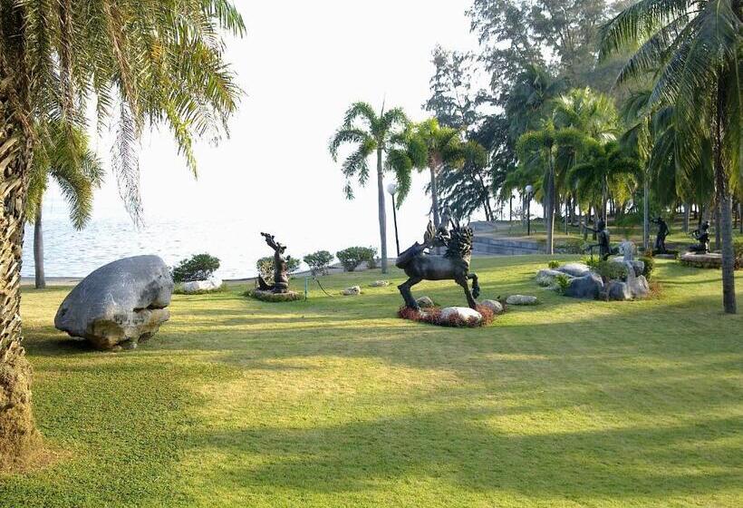 Rock Garden Beach Resort