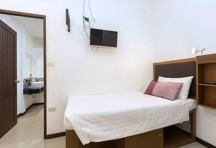 The Lantern Hostel And Spa