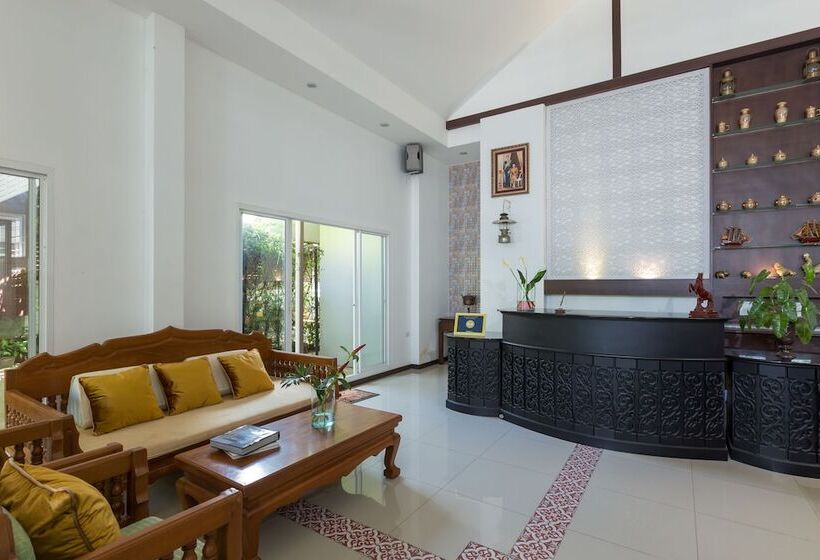 The Lantern Hostel And Spa