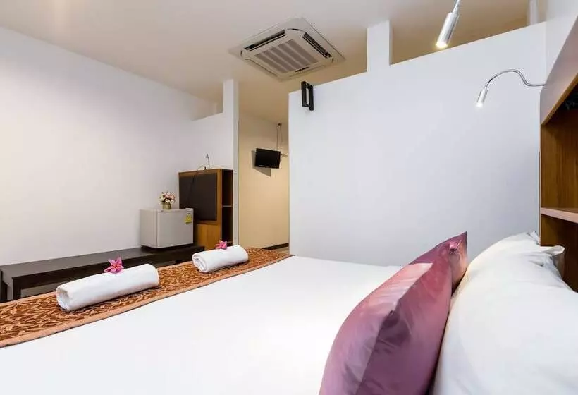 The Lantern Hostel And Spa