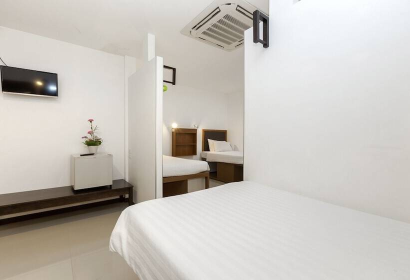 The Lantern Hostel And Spa