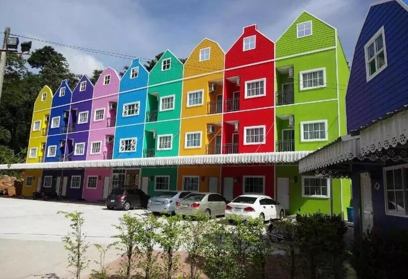 Retkeilymaja Holland Resort Phuket