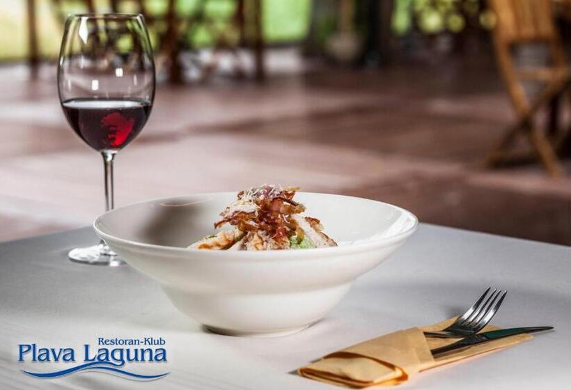 تختخواب و صبحانه Garni Hotel Plava Laguna