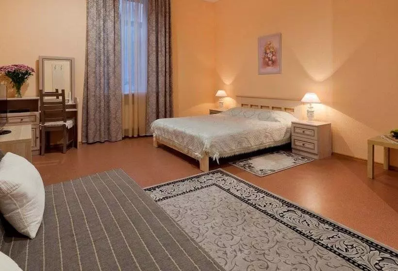 هتل Apartments Comfort City