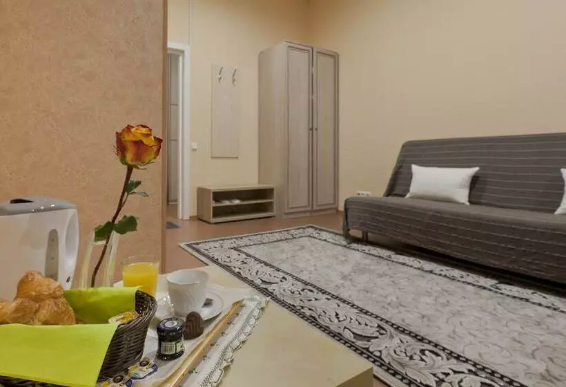 هتل Apartments Comfort City