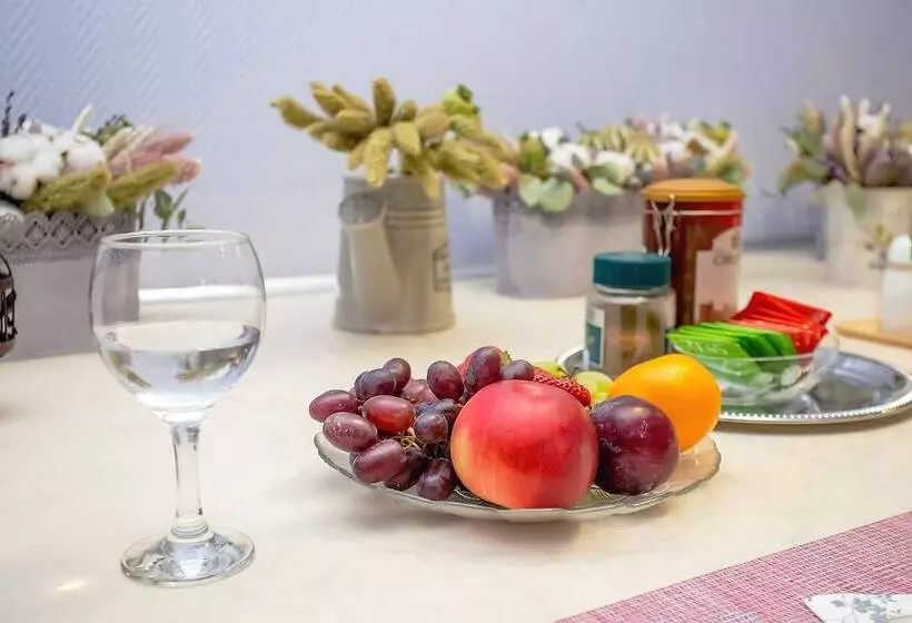 هتل Apartments Comfort City