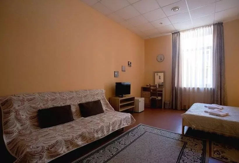 هتل Apartments Comfort City