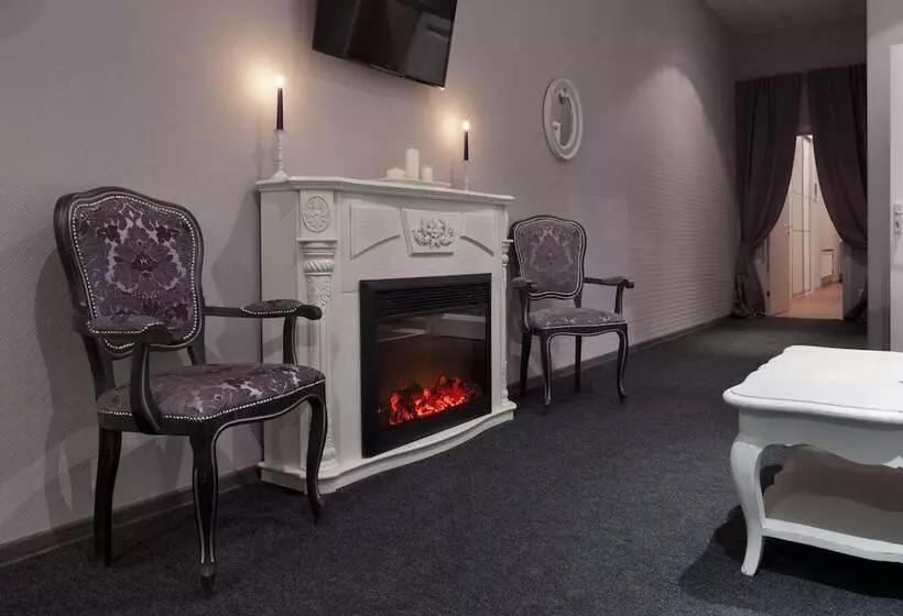هتل Apartments Comfort City