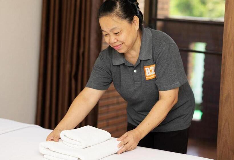 Отель B2 Airport Boutique & Budget