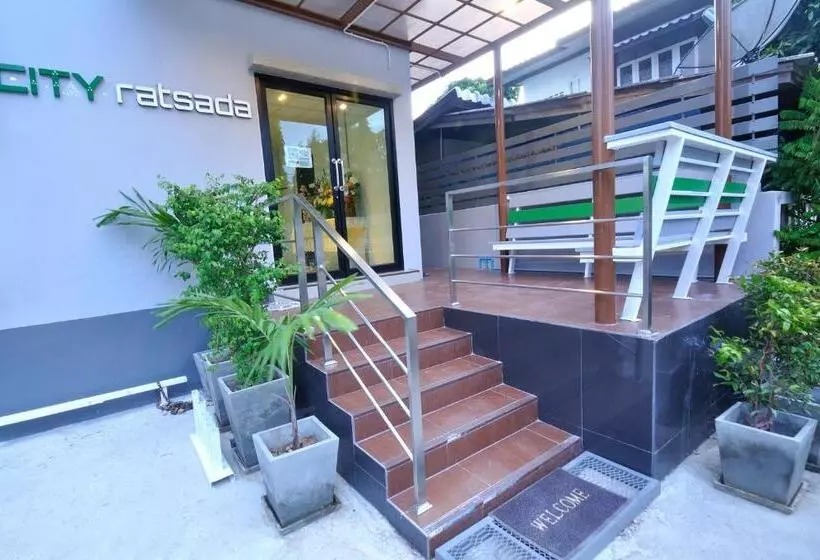 هتل City Ratsada Lampang