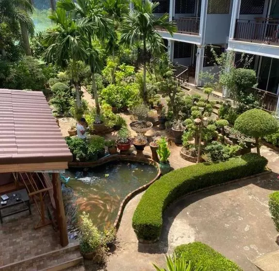Pratum Resort