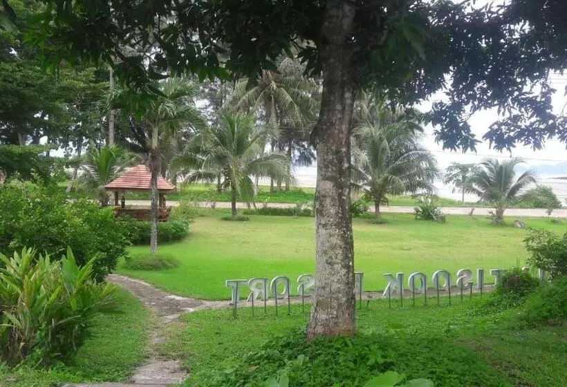 Suntisook Resort