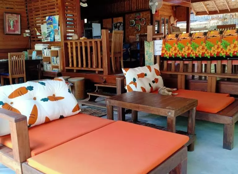 Suntisook Resort