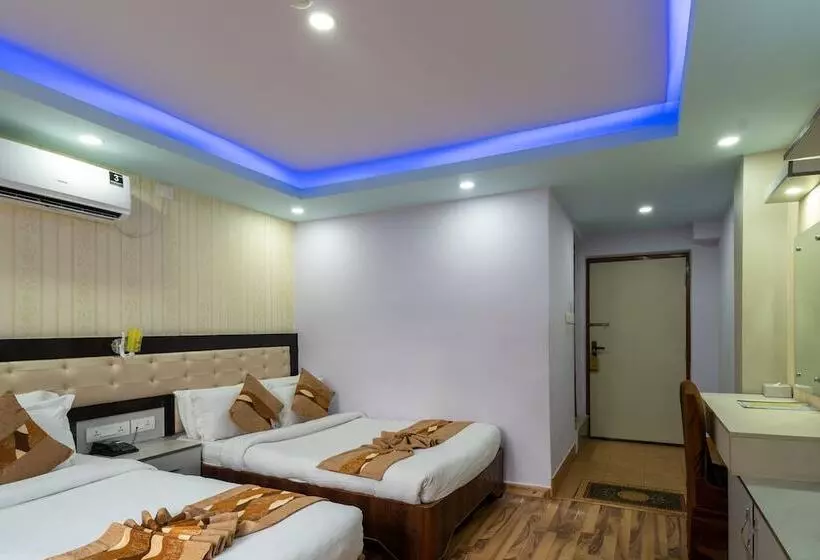 هتل Avocado And Orchid Resort