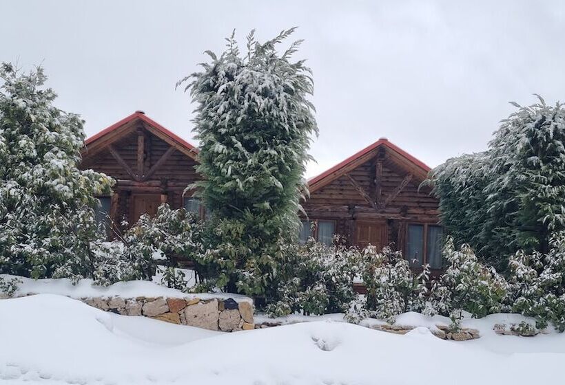 Wood Hills Hotel & Resort