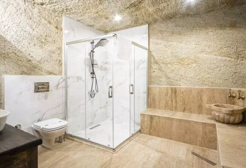 هتل Uzay Cave Suite