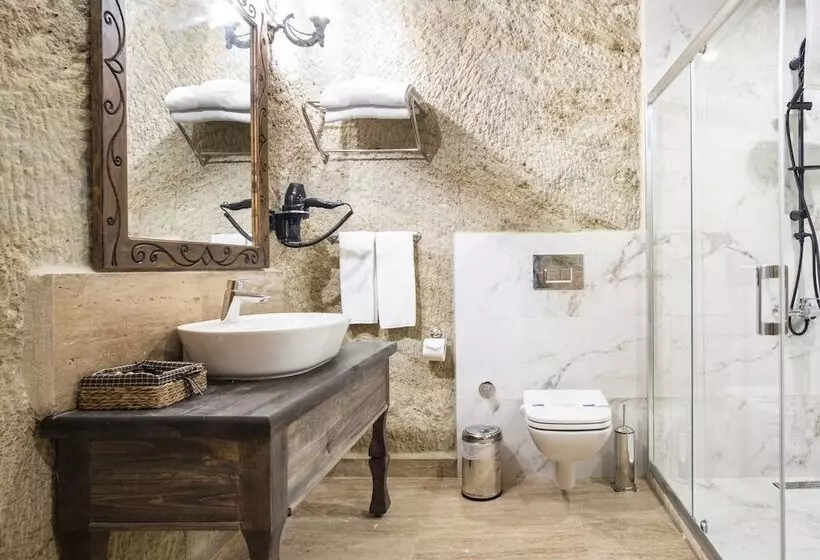 هتل Uzay Cave Suite