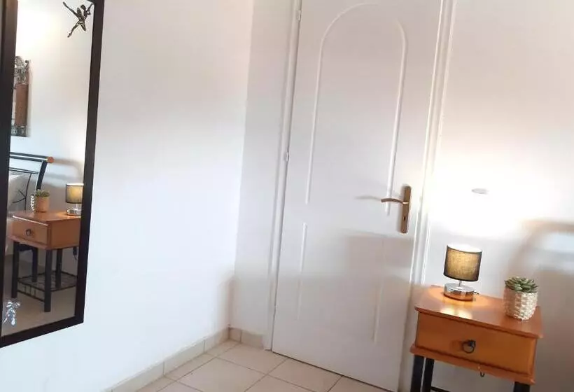 Casa De Blue Studios & Apartments
